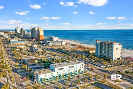 200 E Beach Boulevard