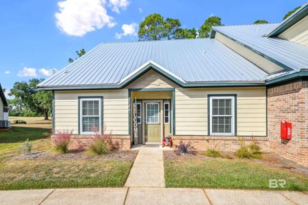 444 Club House Drive