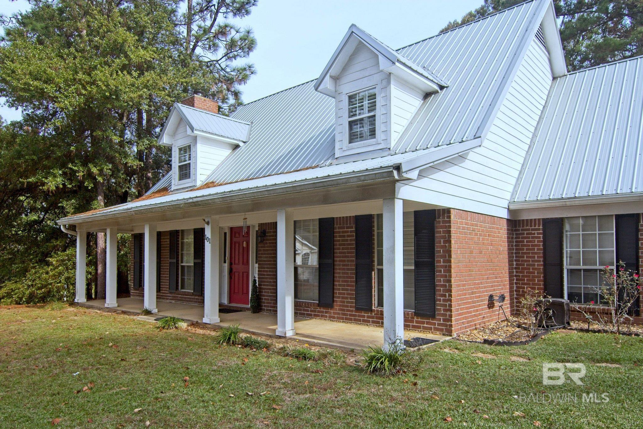 Image 1: Front Of Structure