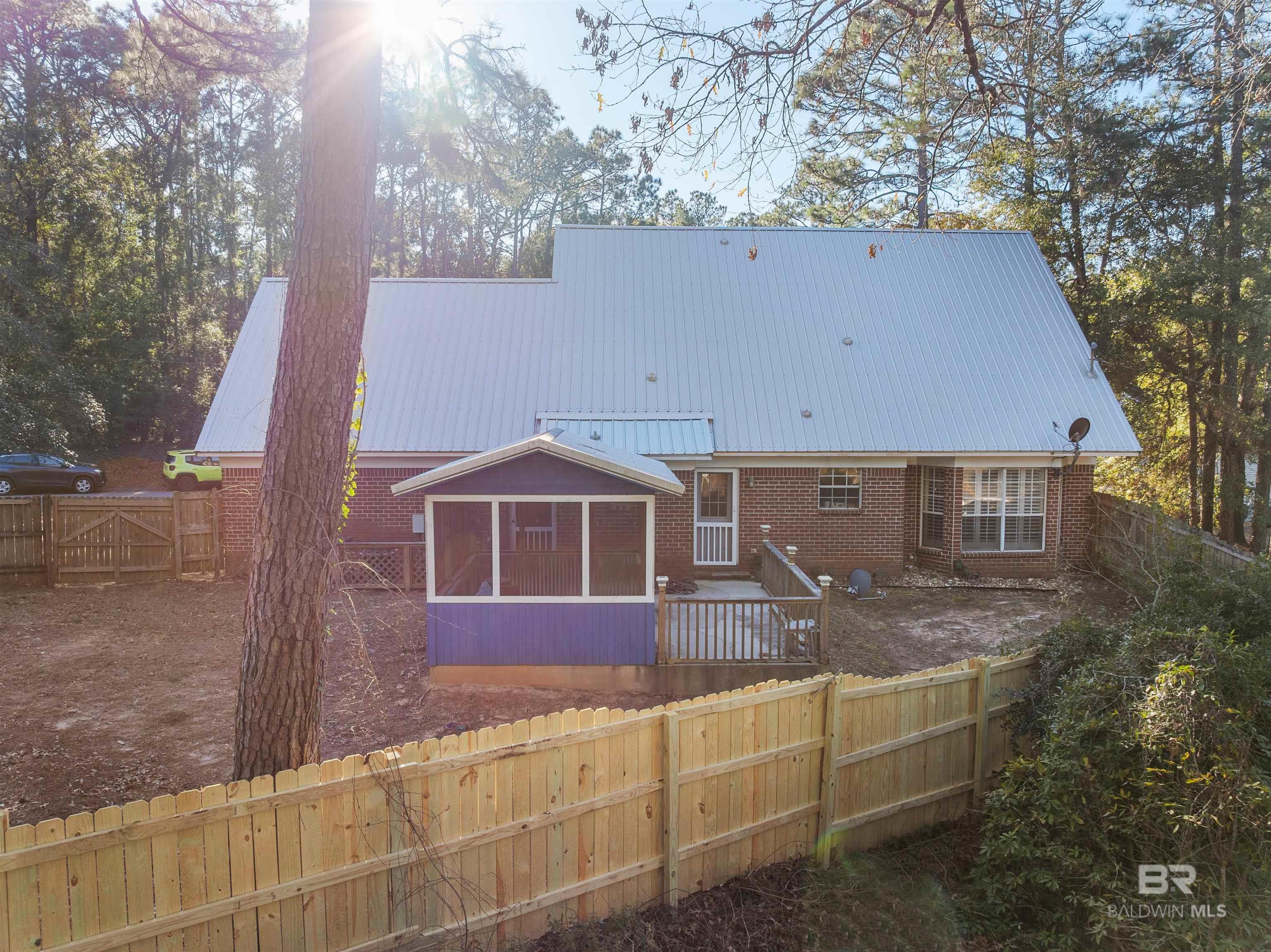 Image 2: Back Of Structure