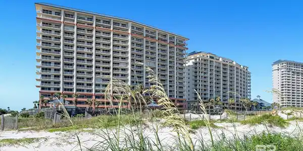 527 Beach Club Trail