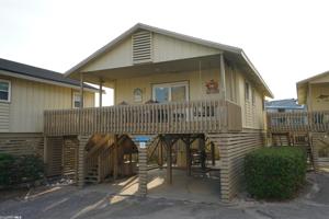 1028 Beach Blvd