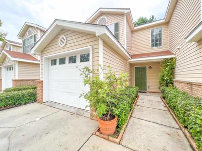 1517 Regency Road