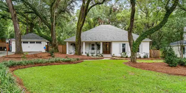 726 Oak Bluff Drive