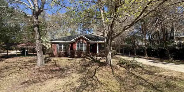 7067 Pinehill Road