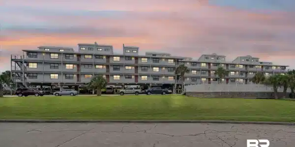 24649 Cross Lane