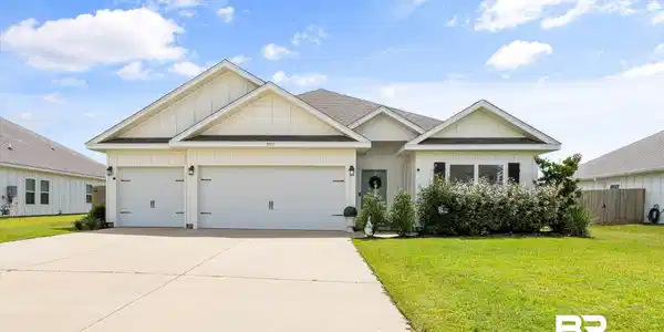 3973 Mercury Cir