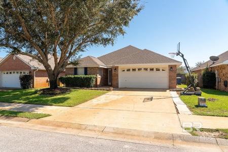 333 Savannah Lane