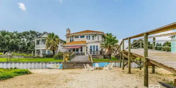 5947 Lagniappe Lane