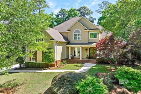 114 Clubhouse Drive