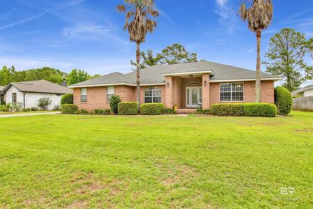 4626 Spinnaker Way