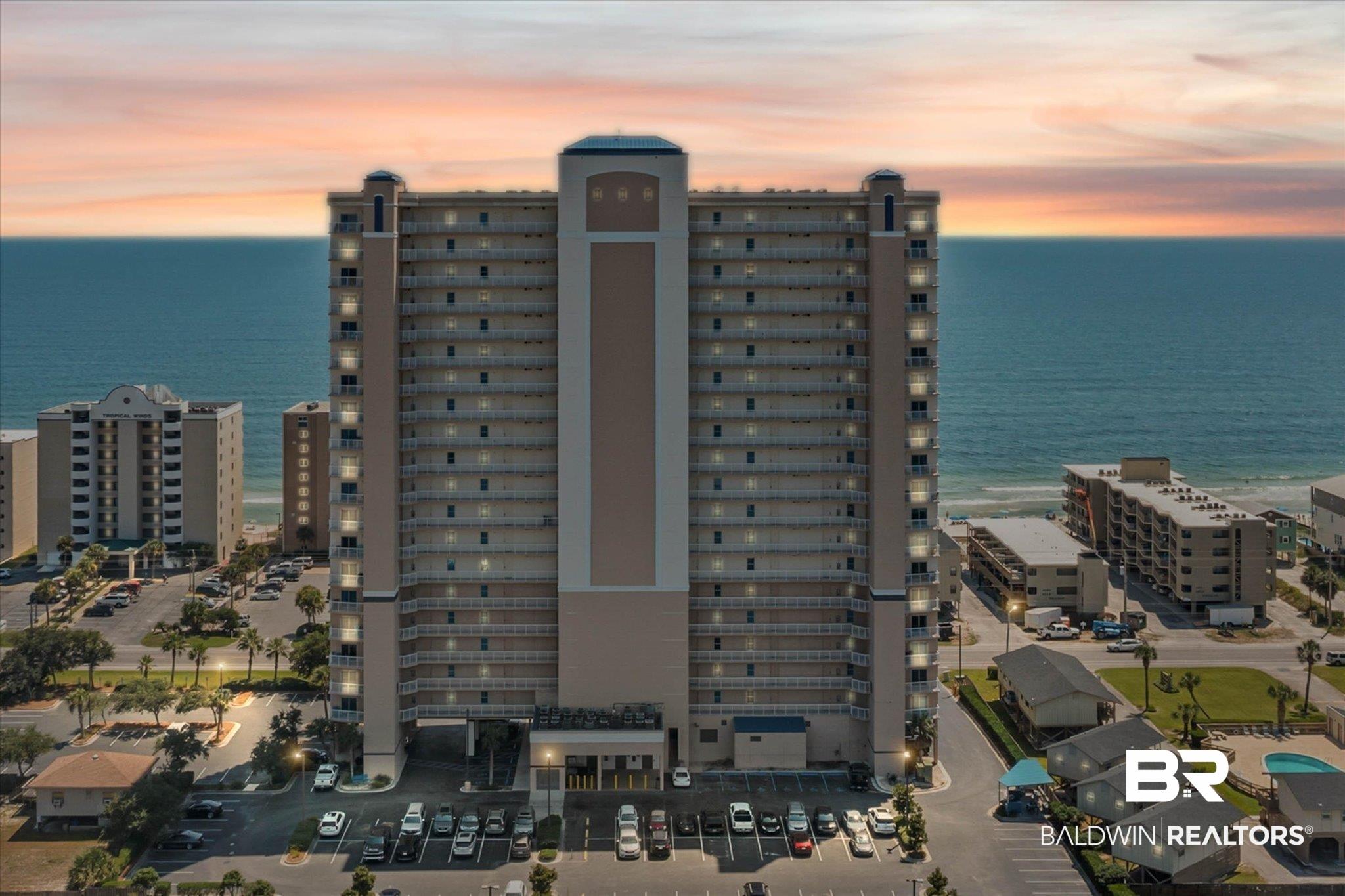 Image 2: Best Amenities in Gulf Shores