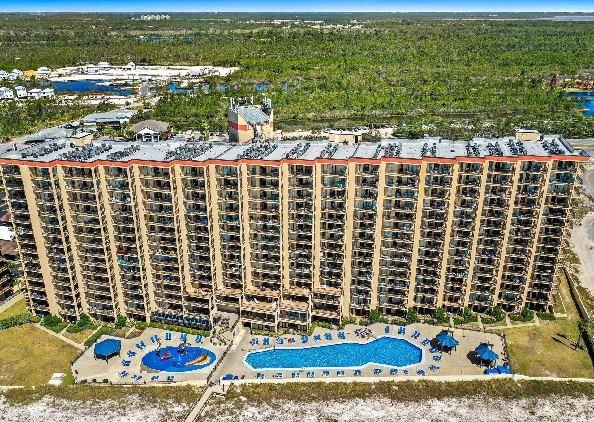 Image 4: Bird's eye view
