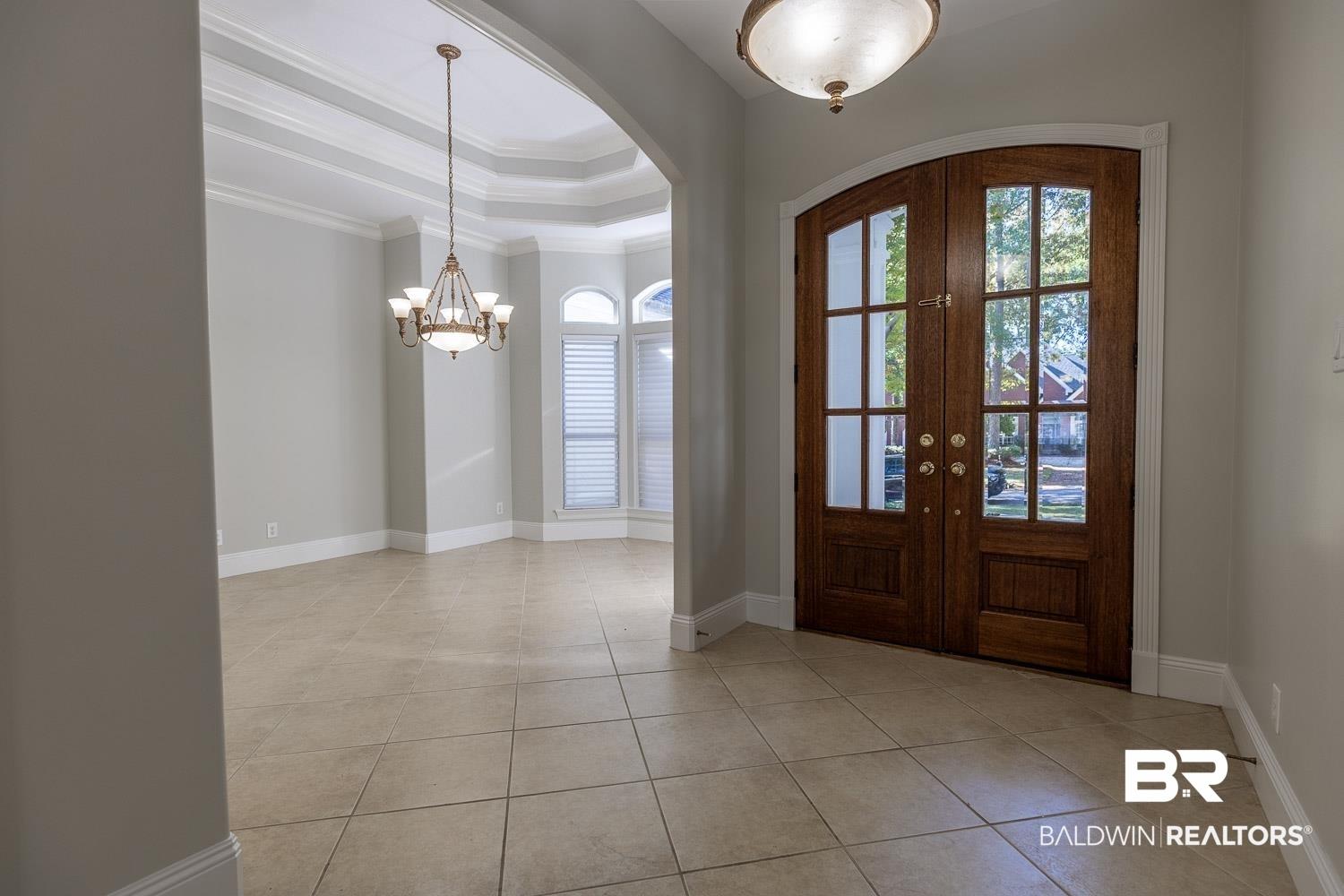 Image 4: Foyer to Dining Room