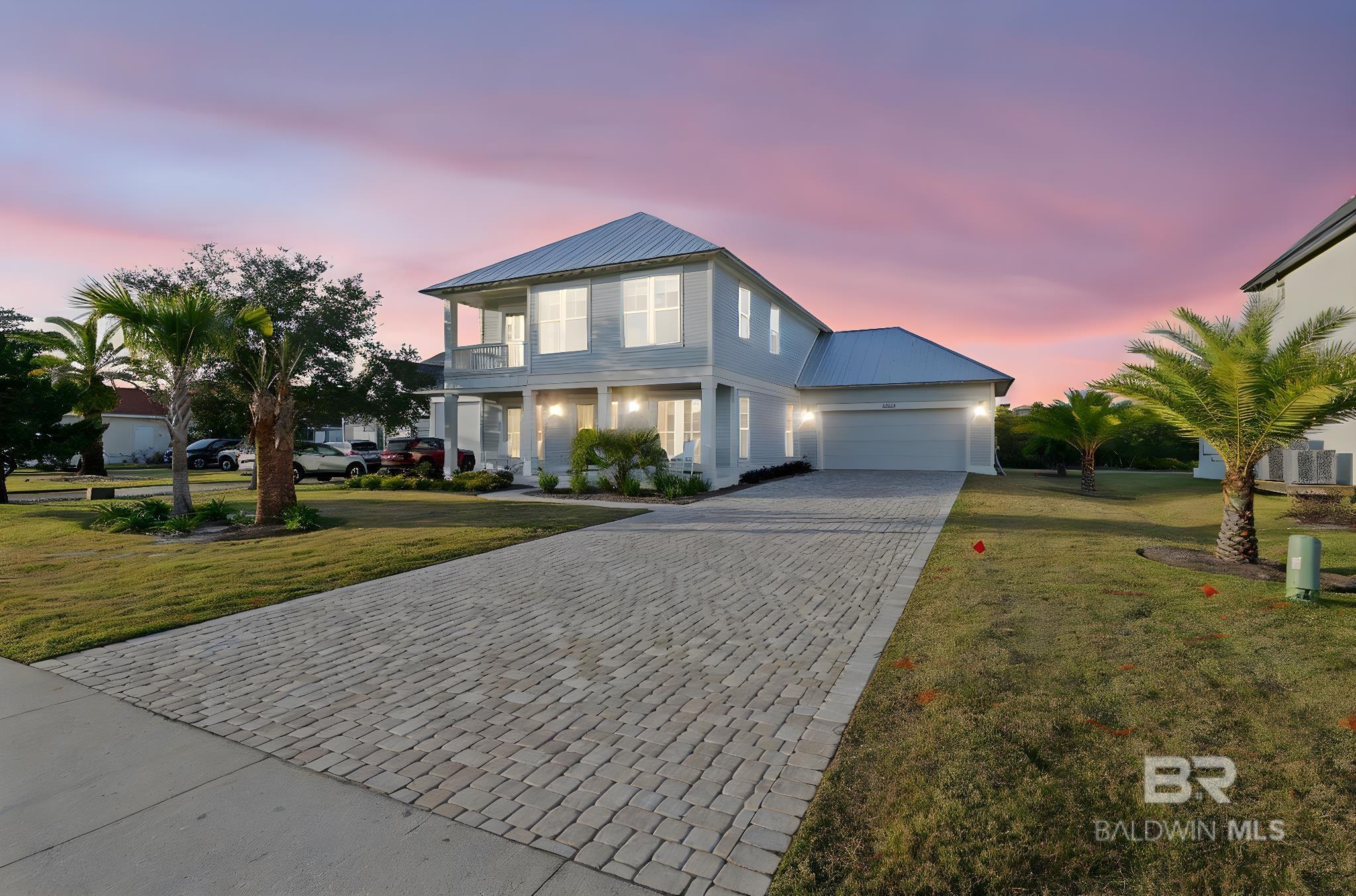 Image 4: Front Of Structure