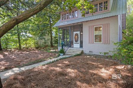 115 Fairhope Avenue