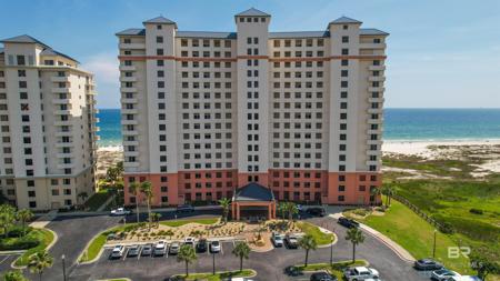 527 Beach Club Trail