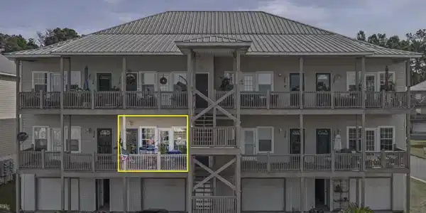 4 Yacht Club Drive