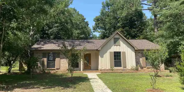 125 Brentwood Drive