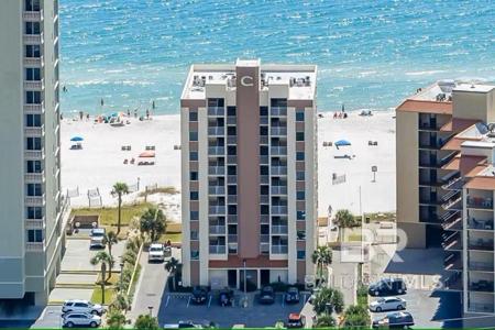 517 E Beach Boulevard