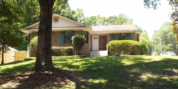 112 Tomrick Circle
