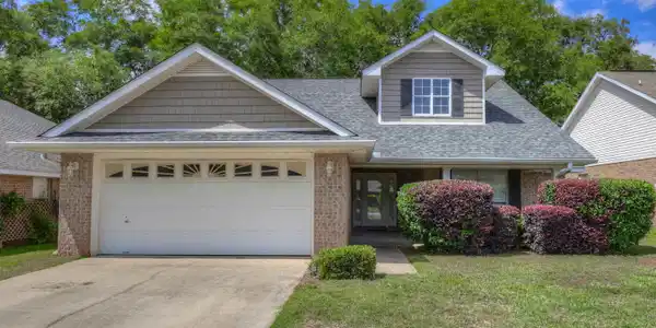 8041 S Deerwood Drive