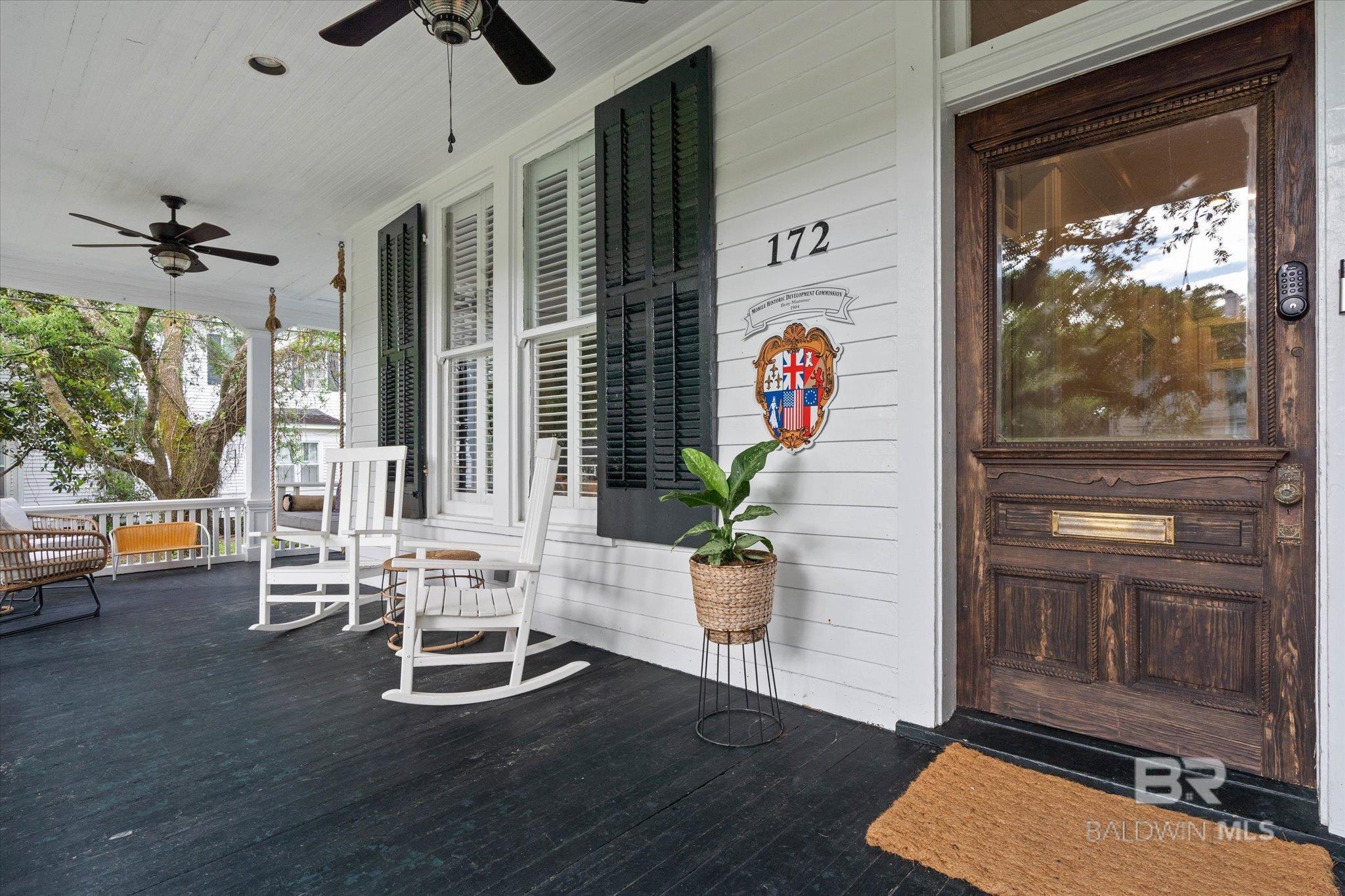 Image 2: Entry