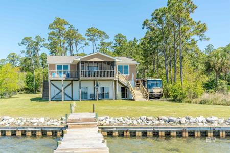 15602 Highway 180