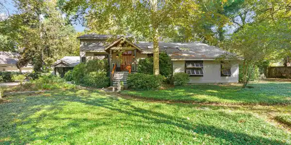 302 Woodbridge Drive