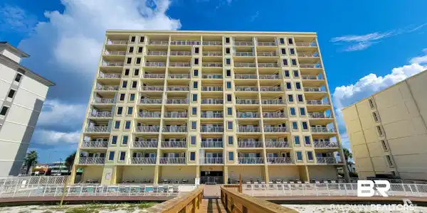 409 E Beach Boulevard