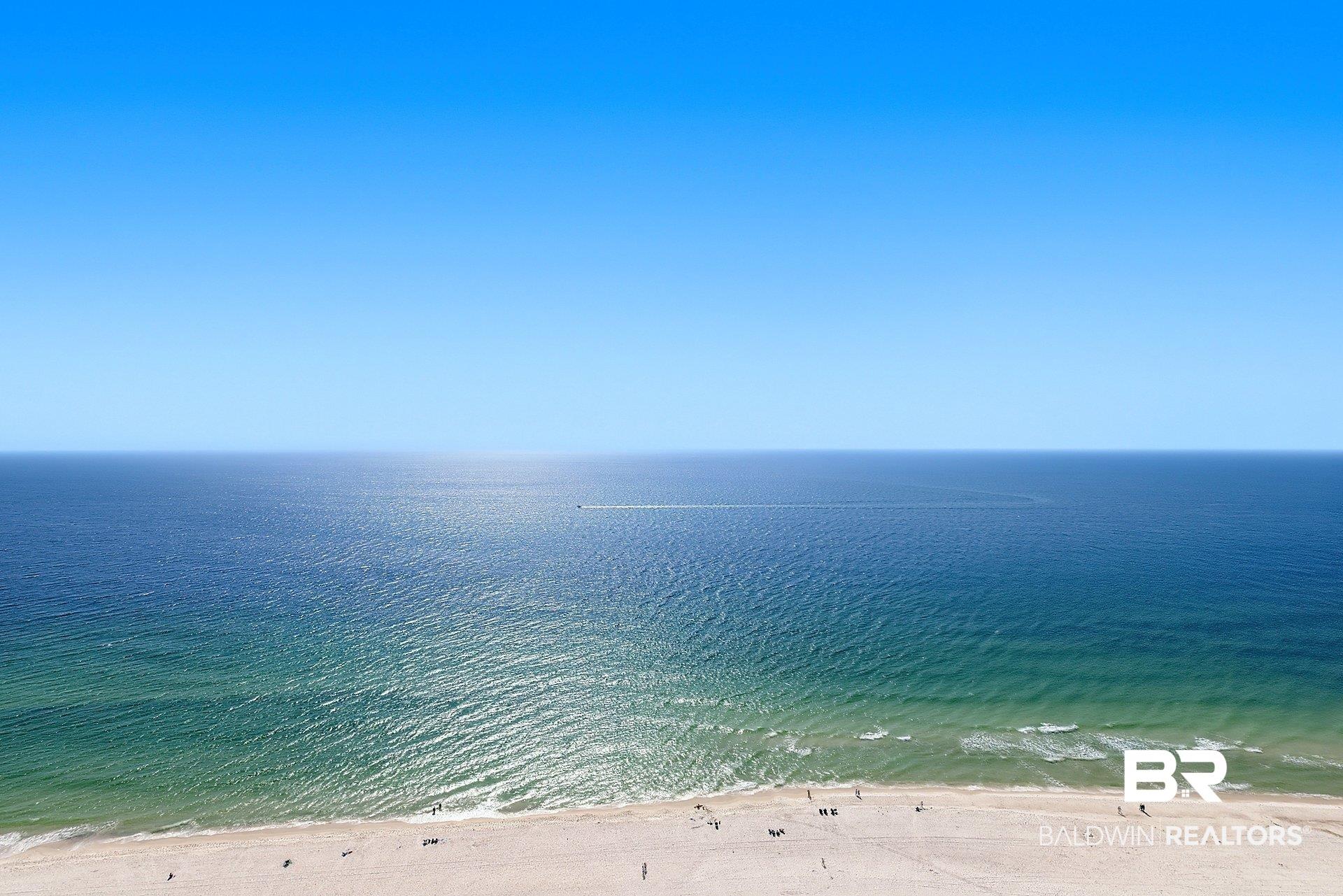 Image 2: Water view with nearby beach