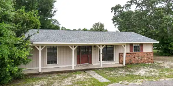 600 Forestwood Drive