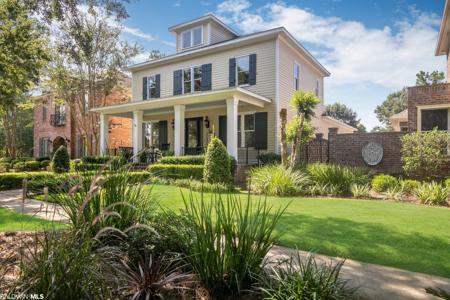 105 Savannah Square