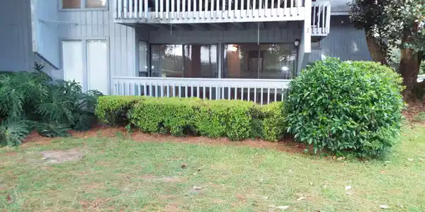 121 Golf Terrace