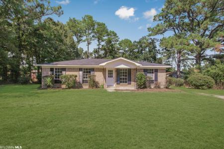 1401 Warren Drive