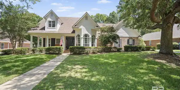 402 Potters Mill Avenue