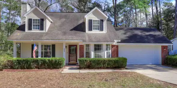 233 Bay View Drive