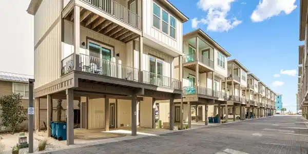 1932 Beach Boulevard
