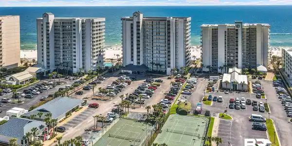 Image 2: Drone / aerial view of unending shoreline and complex
