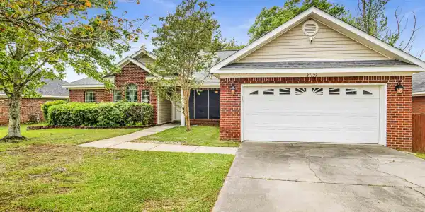 27123 Stratford Glen Drive
