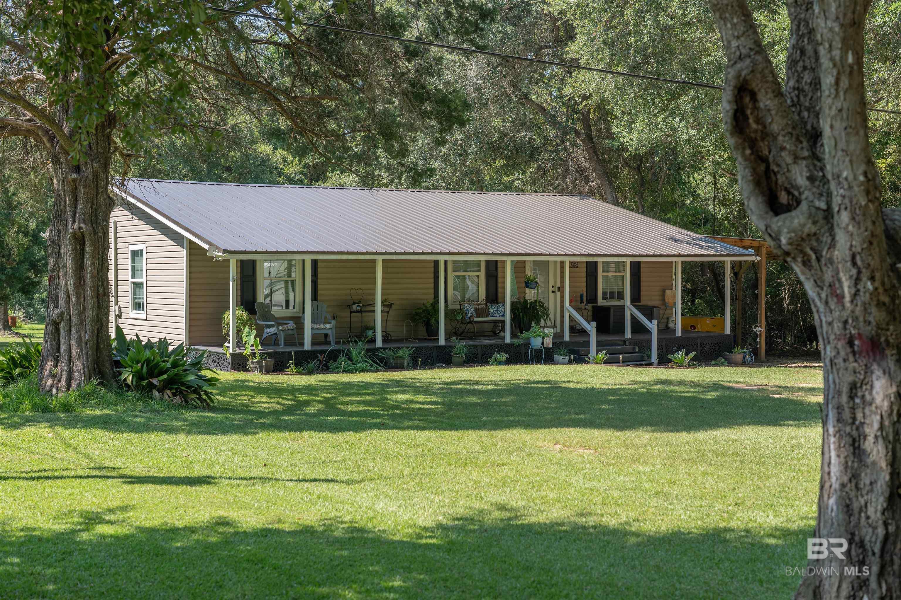 Image 2: Front Of Structure