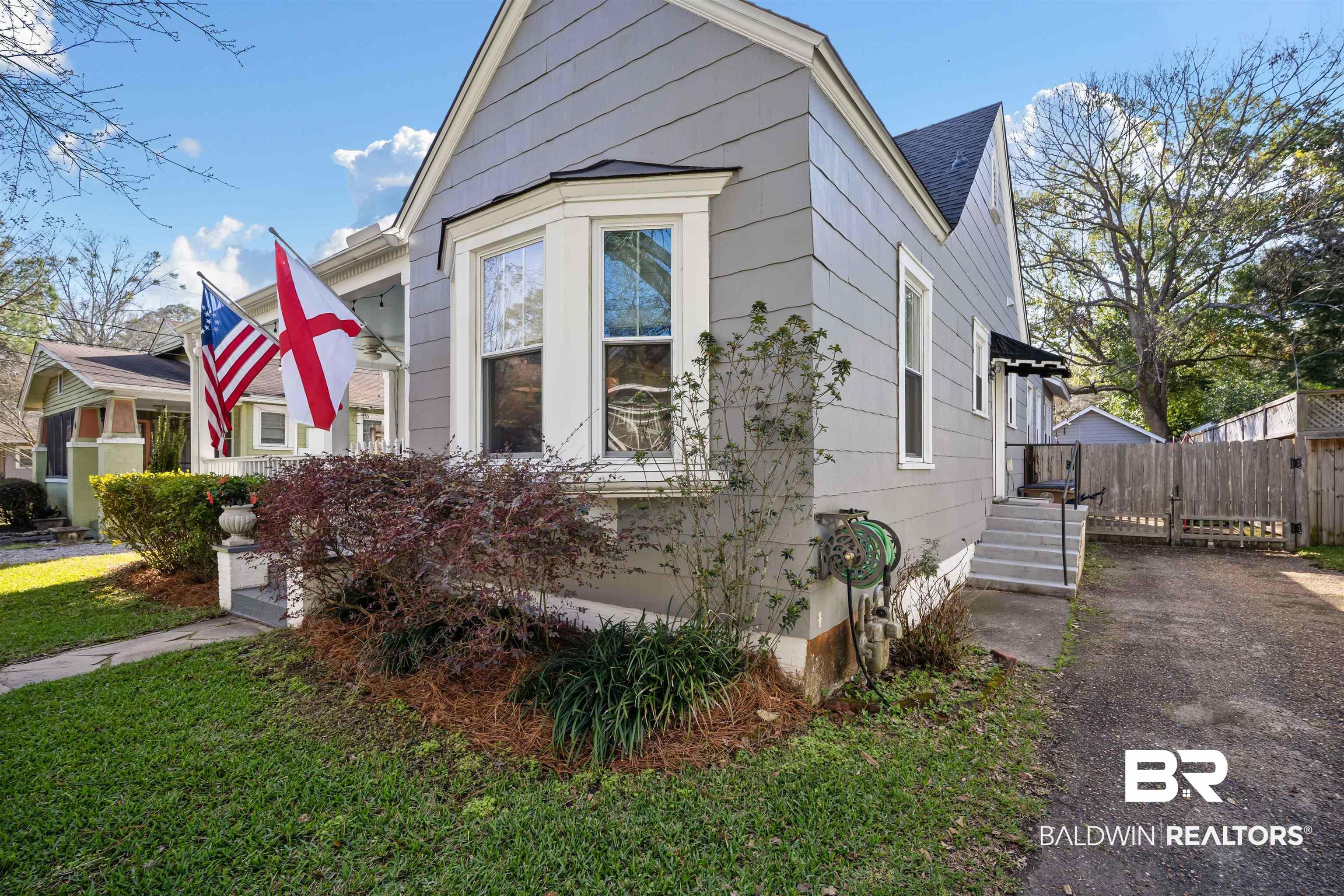 Image 4: View of front of property