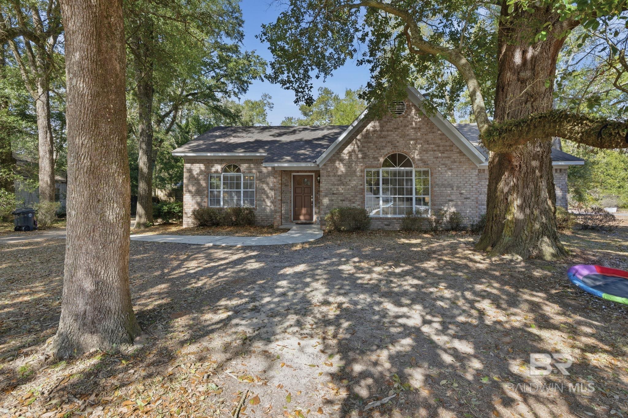 Image 3: Front Of Structure