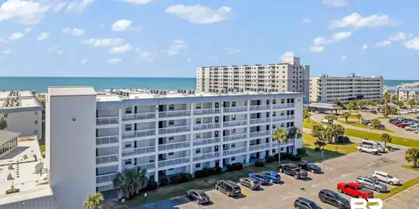 400 Plantation Road