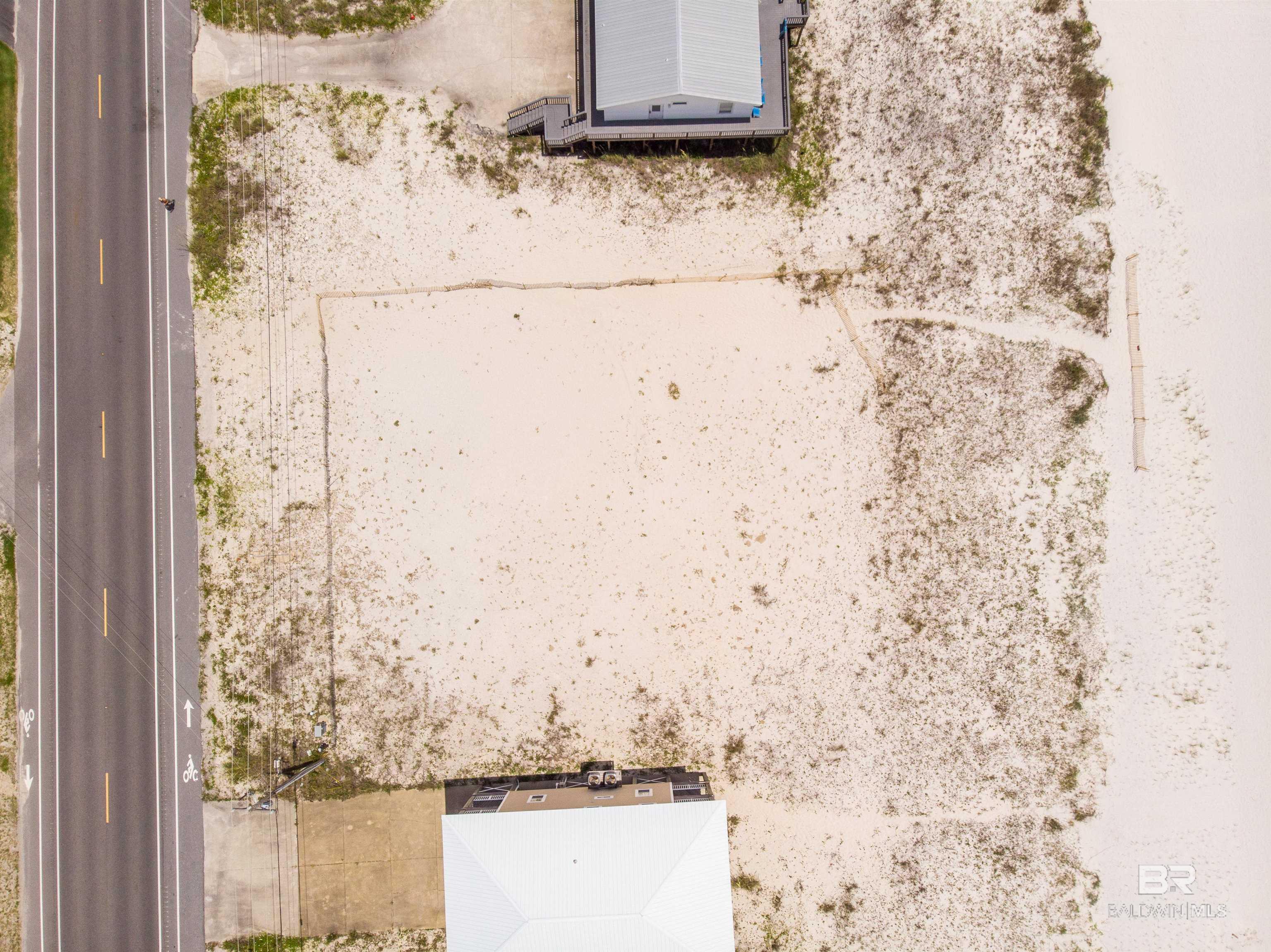 Image 4: View of exterior details