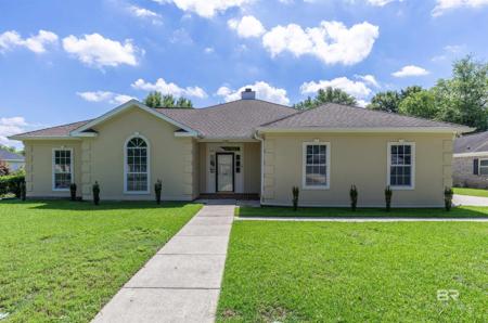 155 Hawthorne Circle