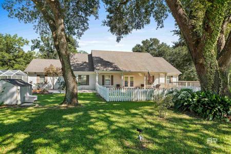 12800 Oak Tree Drive