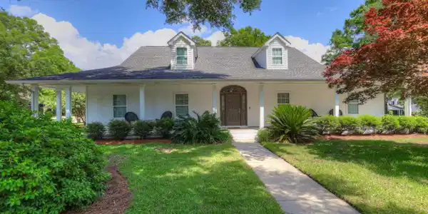 27192 Creekwood Drive