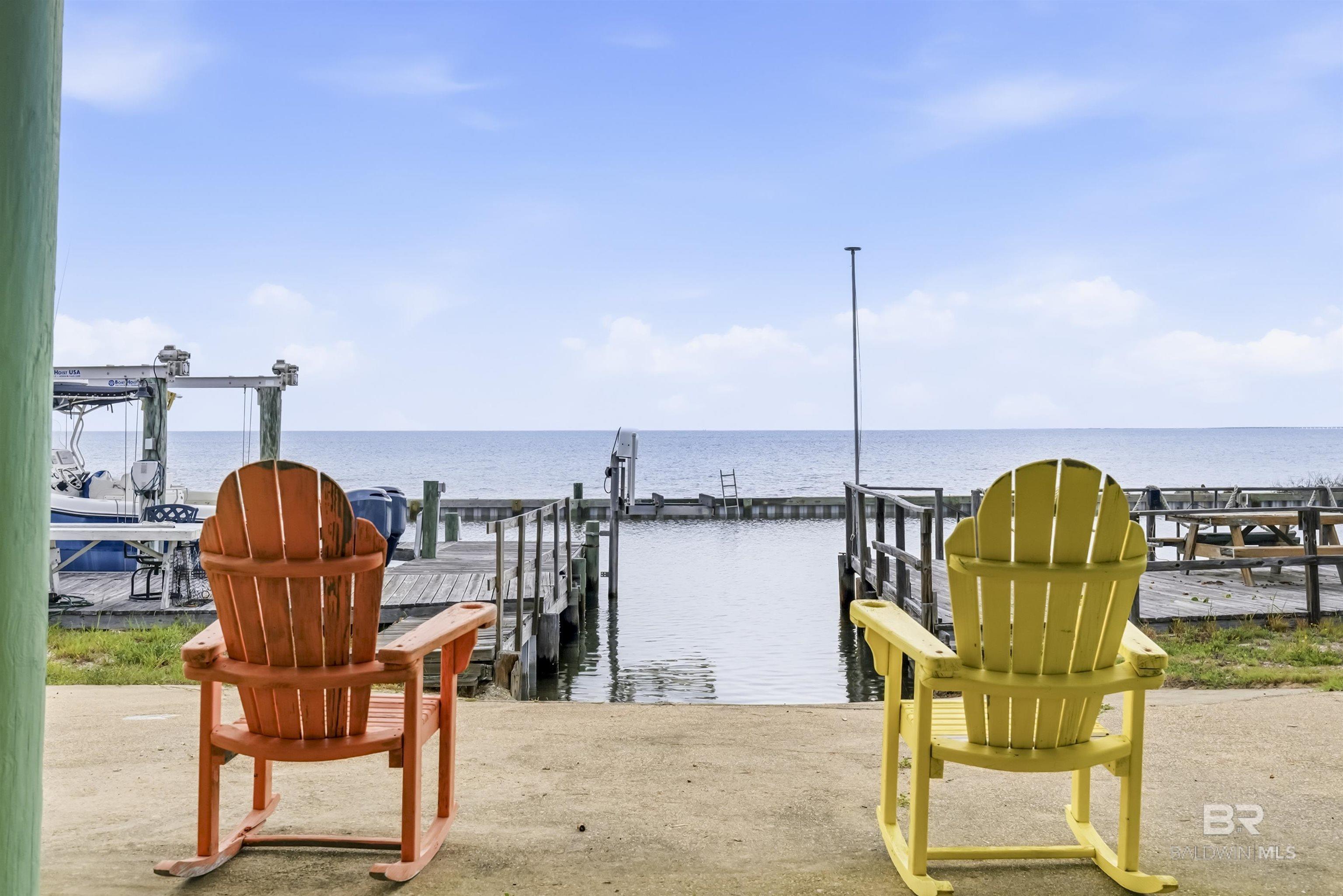 Image 4: Dock
