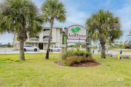 930 W Beach Boulevard